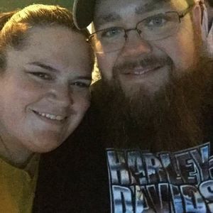 Meet your Posher, Shana